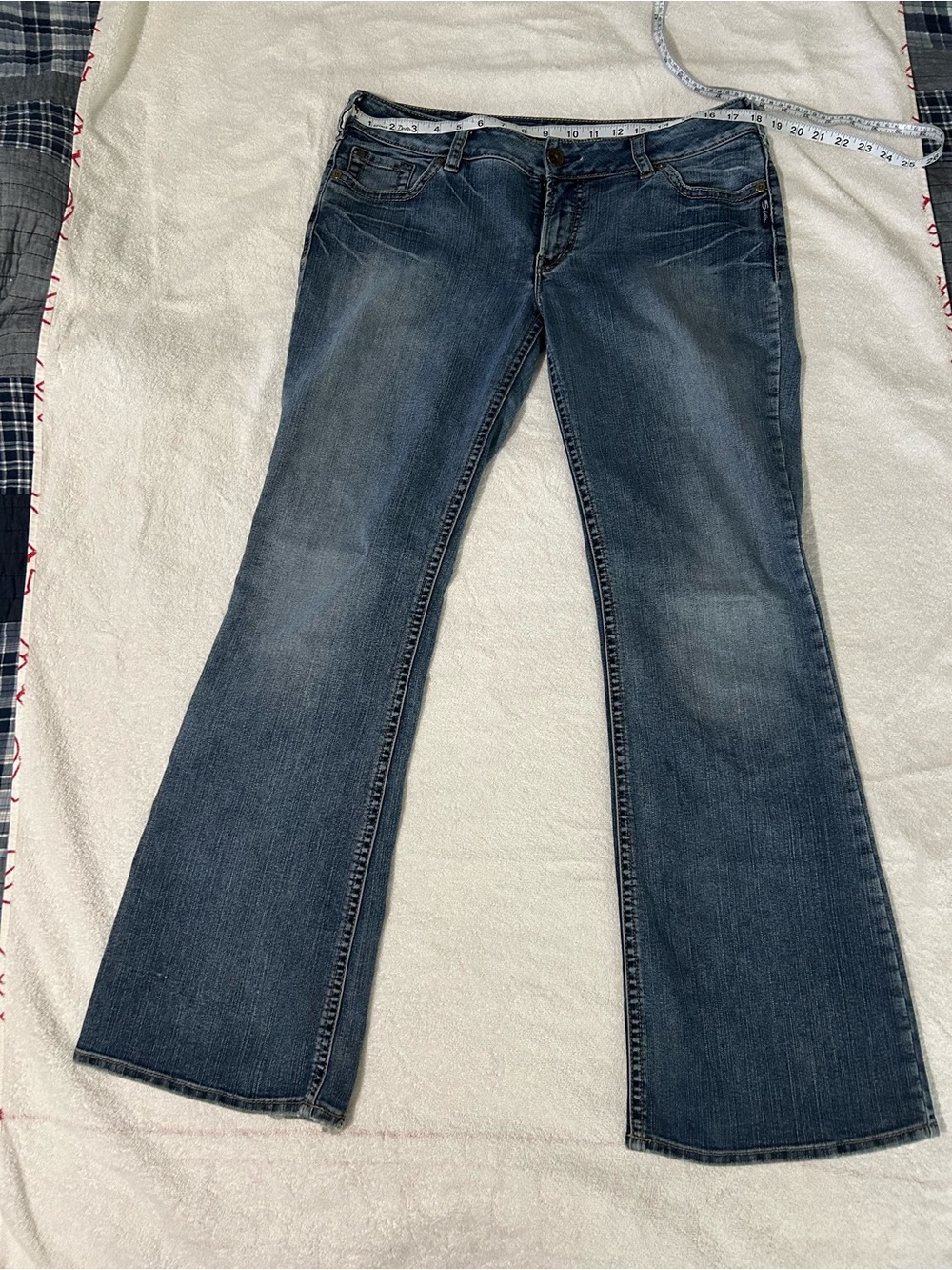 Silver Jeans Women's Dark Blue Boot Cut Jeans